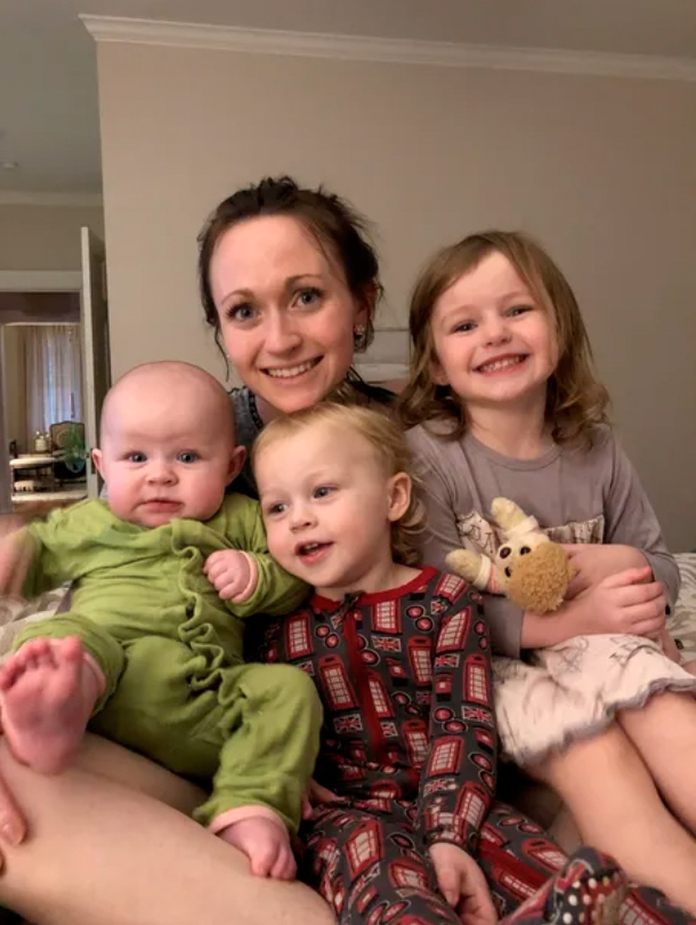 Cirurgião plástico é suspeito de causar overdose fatal em esposa