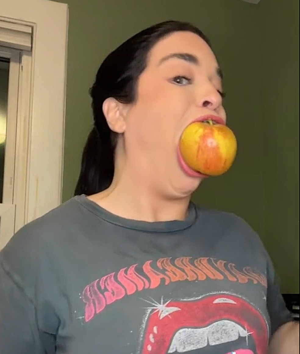 A norte-americana Samantha Ramsdell &eacute; dona da maior boca do mundo, segundo o Guinness em 2021 &mdash; Foto: Reprodu&ccedil;&atilde;o/TikTok