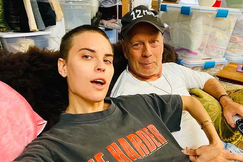 Bruce Willis com a filha, Tallulah Willis — Foto: Instagram