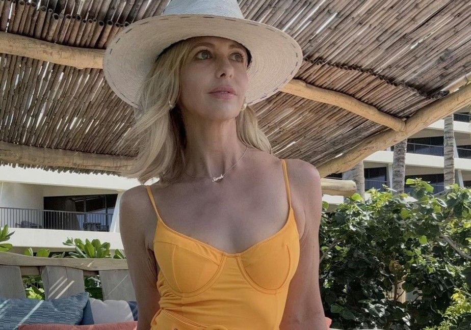 sarah michelle gellar vestido daphne