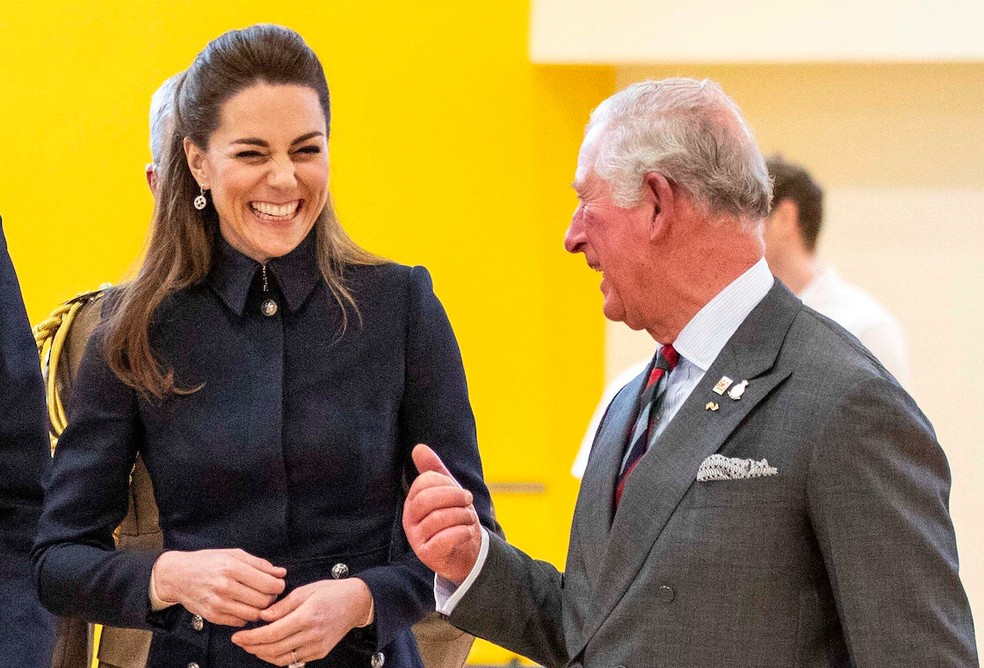 A Princesa Kate Middleton com o Rei Charles III — Foto: Getty Images