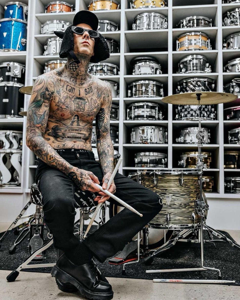 O baterista Travis Barker — Foto: reprodução/Instagram