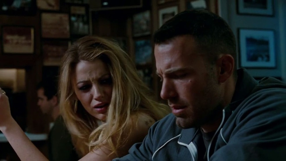 Blake Lively e Ben Affleck em Atração Perigosa (2010) — Foto: Divulgação