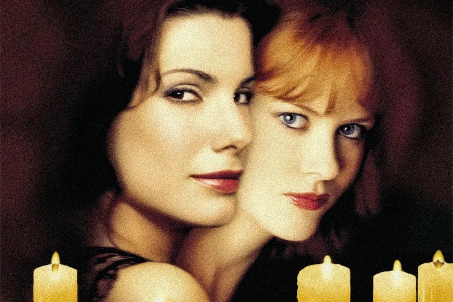 Sandra Bullock e Nicole Kidman no material promocional de 'Da Magia à Sedução'