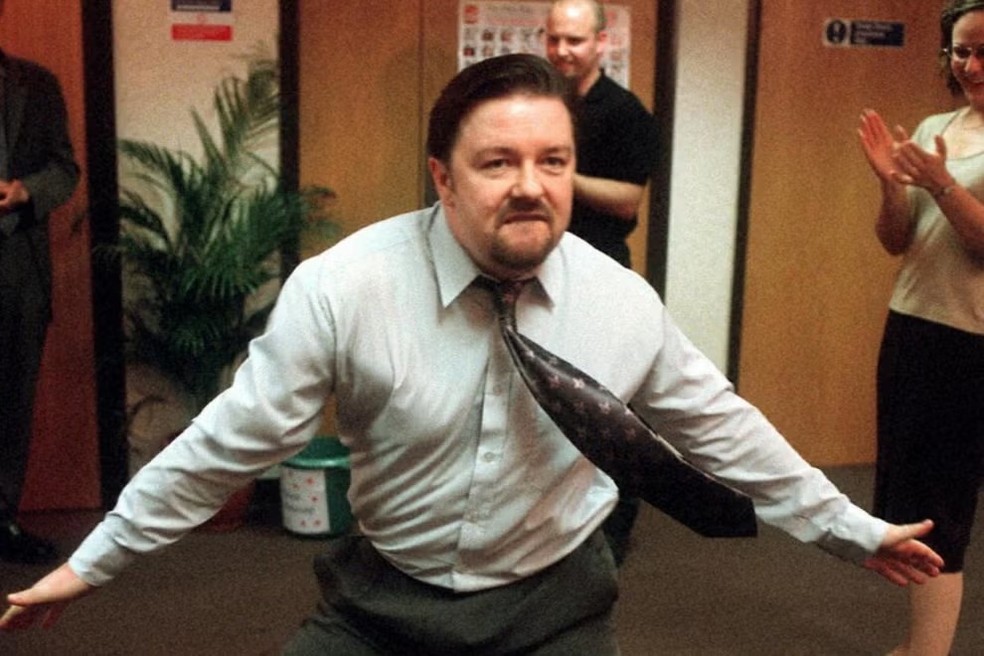 Ricky Gervais em The Office — Foto: Reprodução/BBC