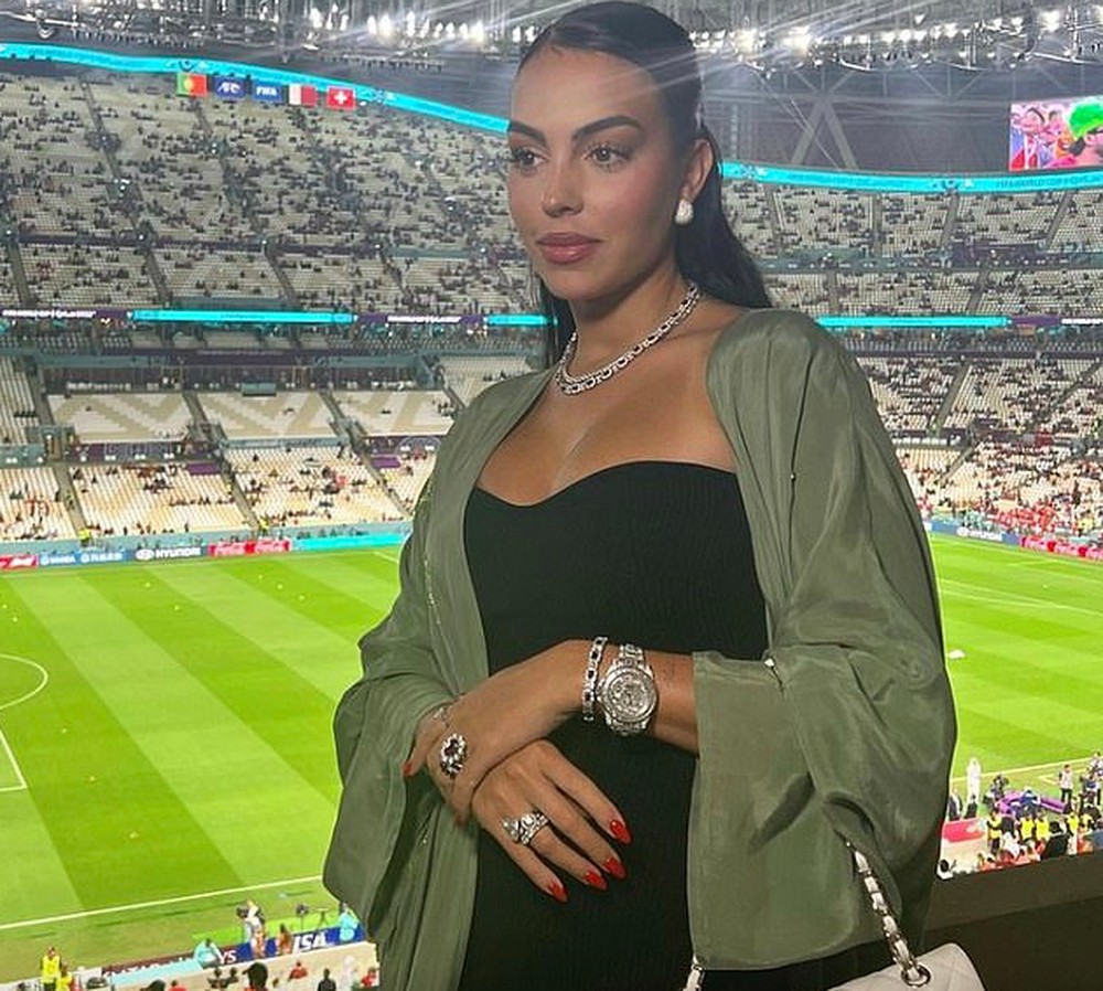 Namorada revela ter pensado que CR7 era muito bonito para ela em ...