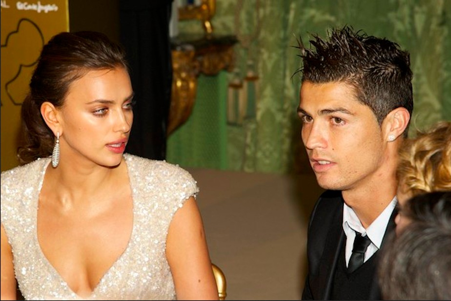 Papel de mãe de Cristiano Ronaldo no fim do namoro com modelo Irina Shayk  gera debate nas redes 11 anos depois