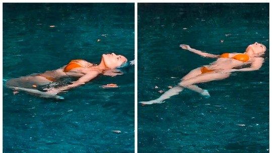 Salma Hayek impressiona fãs com corpo perfeito aos 57 anos boiando em águas de paraíso exótico mexicano