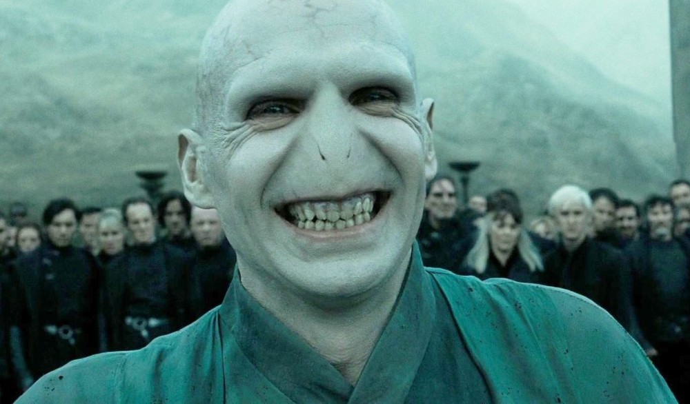Ralph Fiennes acredita que nunca mais fará Voldemort e indica atriz ...