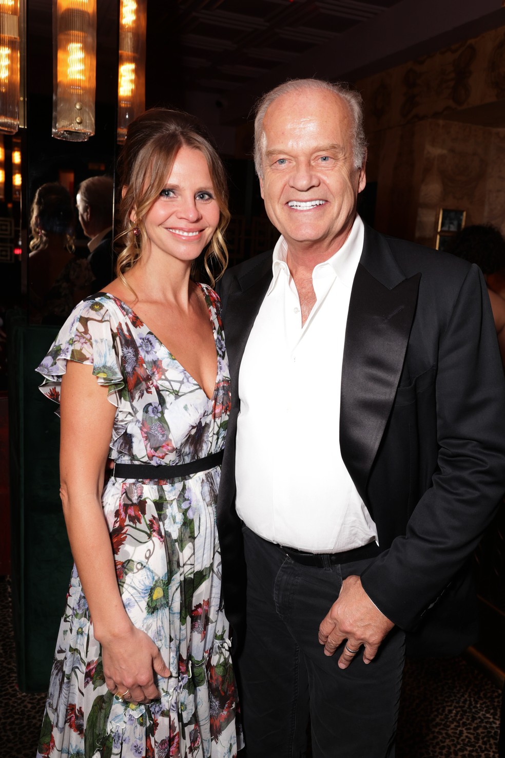 Kelsey Grammer com a esposa, Kayte Walsh, em foto de 2024 — Foto: Getty Images