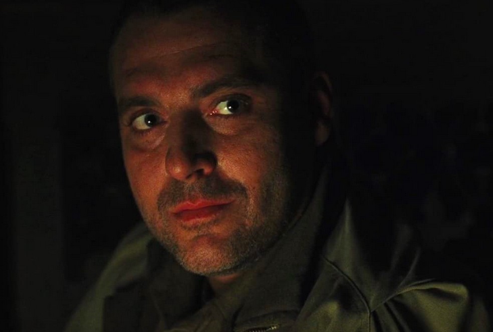 O ator Tom Sizemore em O Resgate do Soldado Ryan (1998) — Foto: Reprodução