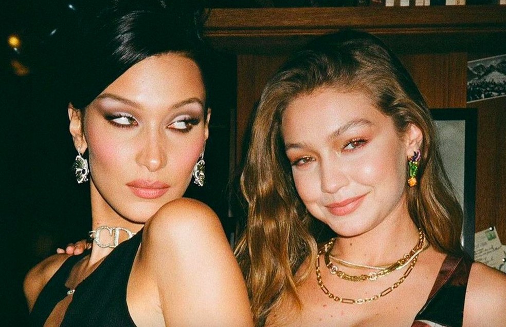 As irmãs modelos Bella Hadid e Gigi Hadid — Foto: Instagram