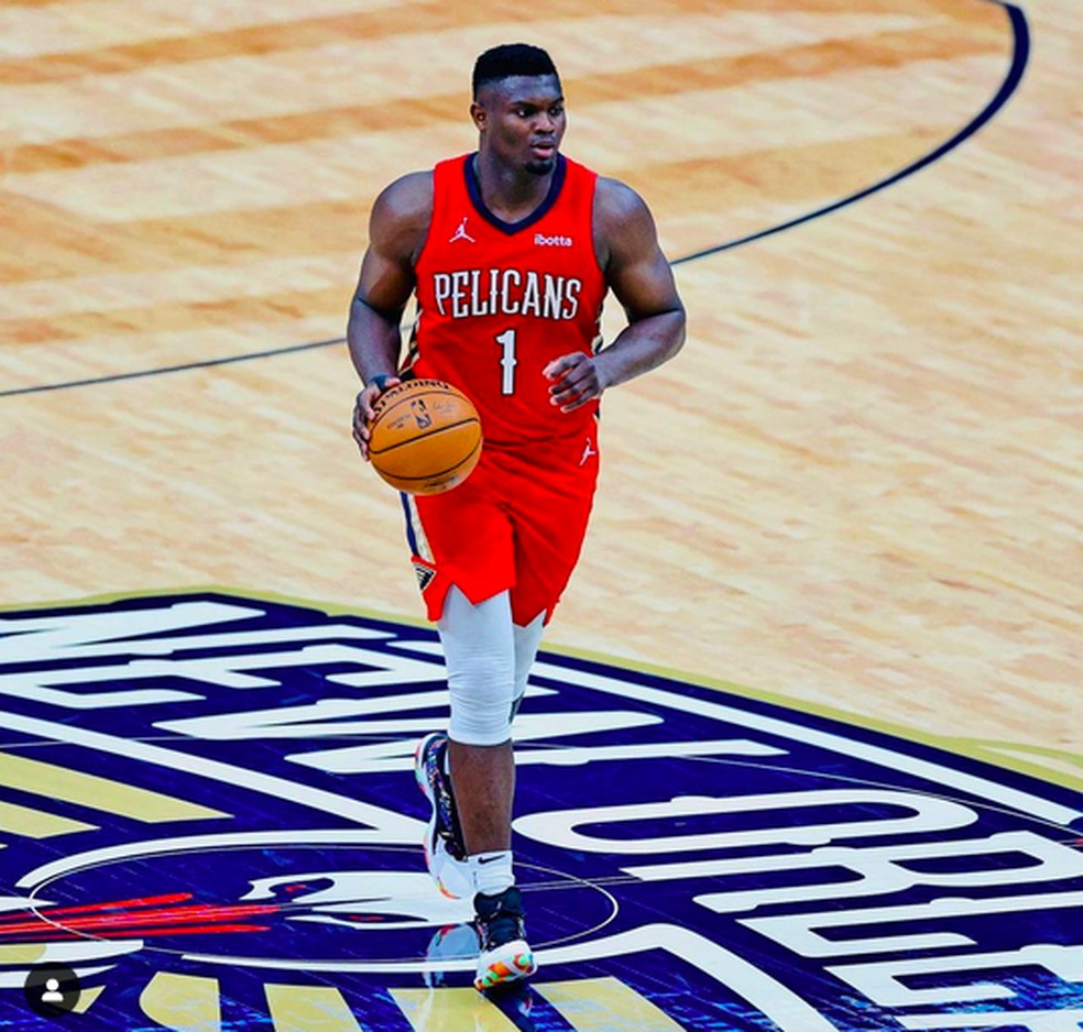 Zion Williamson em ação pelo New Orleans Pelicans — Foto: Instagram
