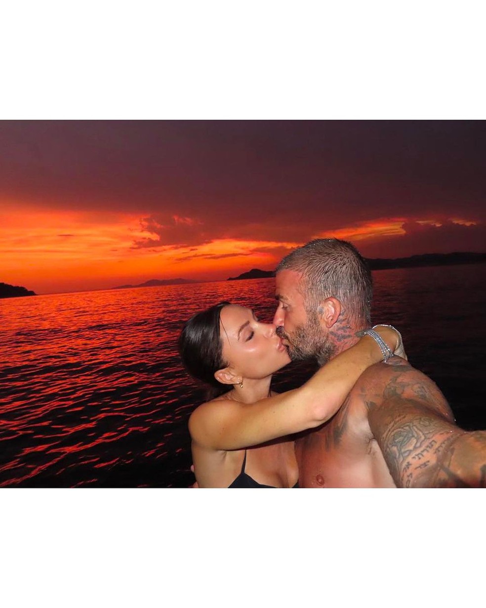 Victoria e David Beckham de férias — Foto: Reprodução/Instagram