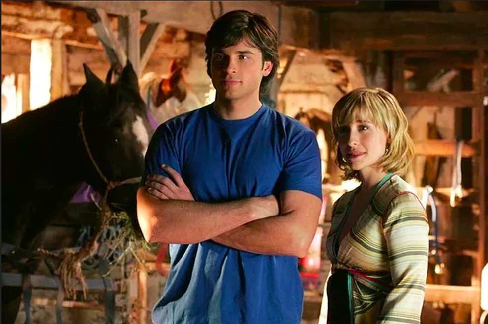 Allison Mack e Tom Welling em cena de Smallville  — Foto: Reprodução