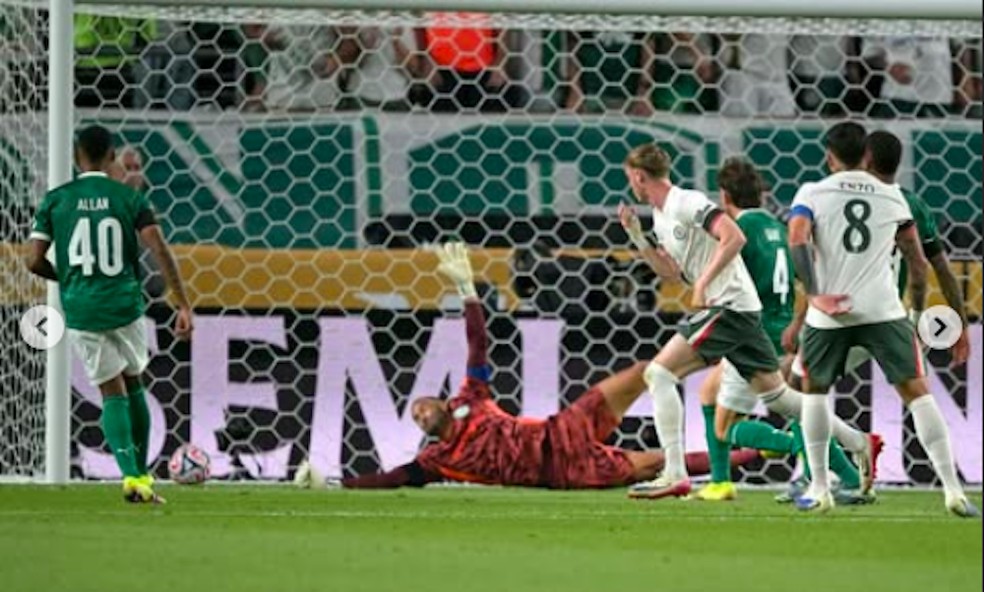 Cole Palmer após marcar o gol que sacramentou a vitória do Chelsea, por 2 a 1, em cima do Palmeiras, pelas quartas da Copa do Mundo de Clubes da FIFA — Foto: Instagram