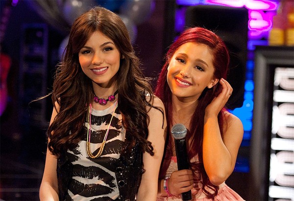 Inveja?! Victoria Justice se pronuncia sobre boato com Ariana