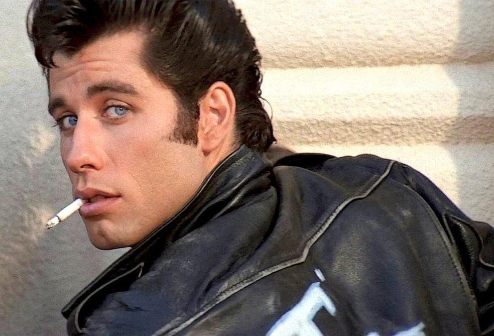 John Travolta em 'Grease' — Foto: Divulgação