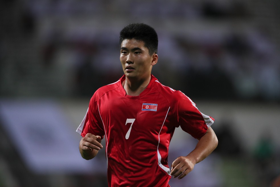 Han Kwang-song, da Coreia do Norte, durante a partida contra Arábia Saudita em 2019 — Foto: Getty Images
