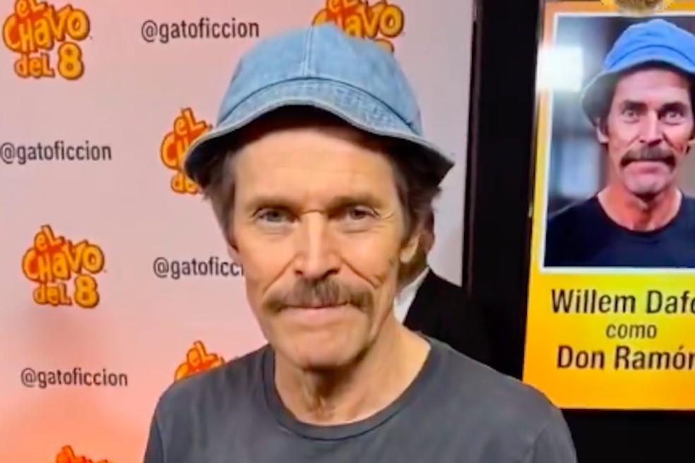 Imagem feita por inteligência artificial mostrando Willem Dafoe como personagem de falso remake hollywoodiano de Chaves — Foto: Reprodução/IA