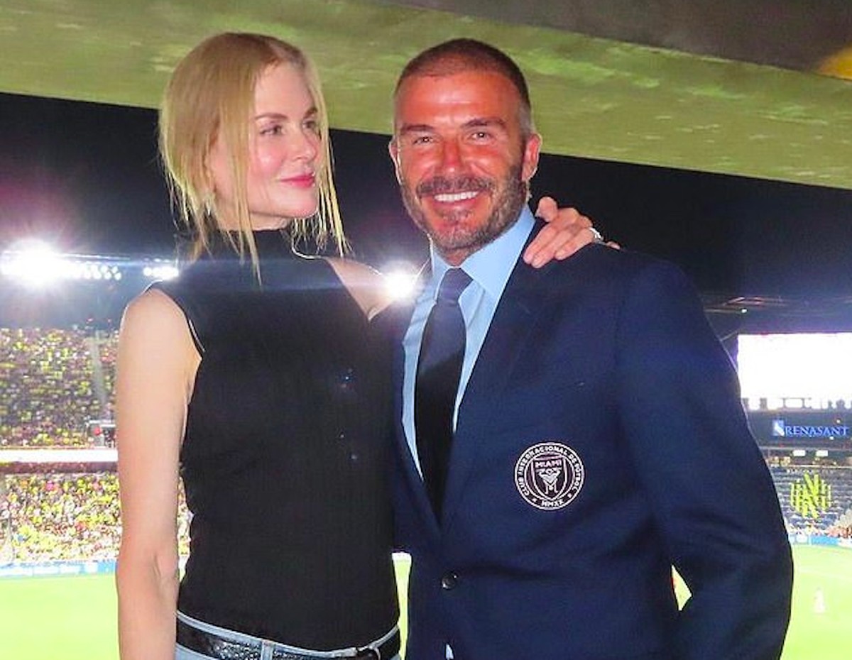 Foto de Nicole Kidman com 'secada' em Beckham gera piadas nas red...