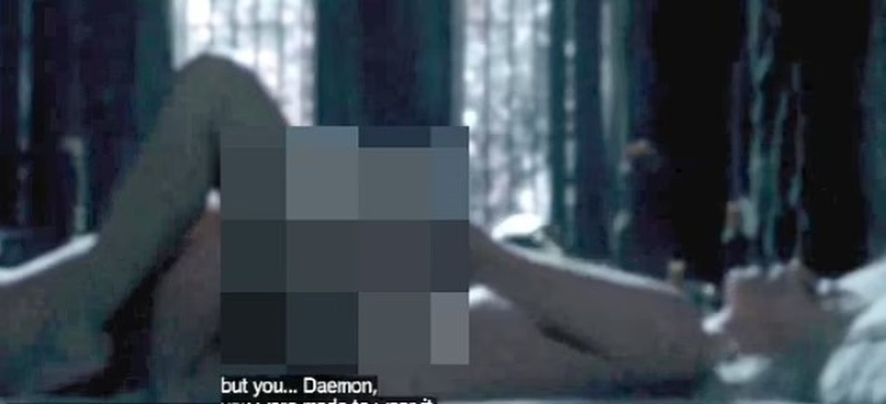 Emeline Lambert e Matt Smith em cena polêmica de 'House of the Dragon' — Foto: Reprodução