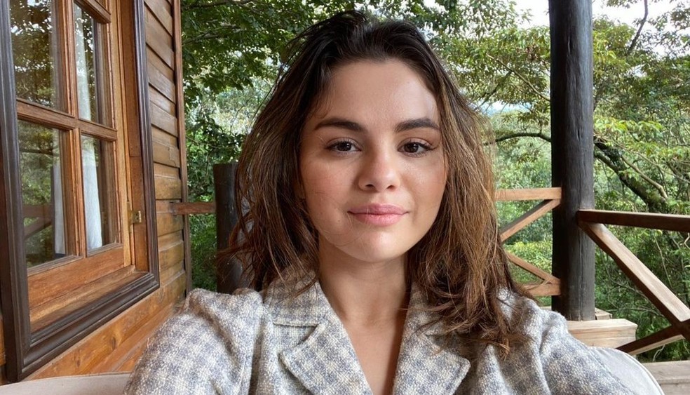 Novo namorado mostra foto autografada de Selena Gomez nos tempos da ...