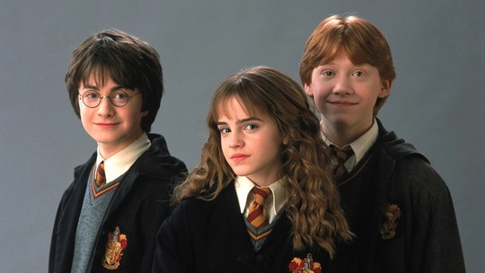 Os 5 buracos nas histórias dos filmes da franquia 'Harry Potter' descobertos pelos fãs após 20 anos