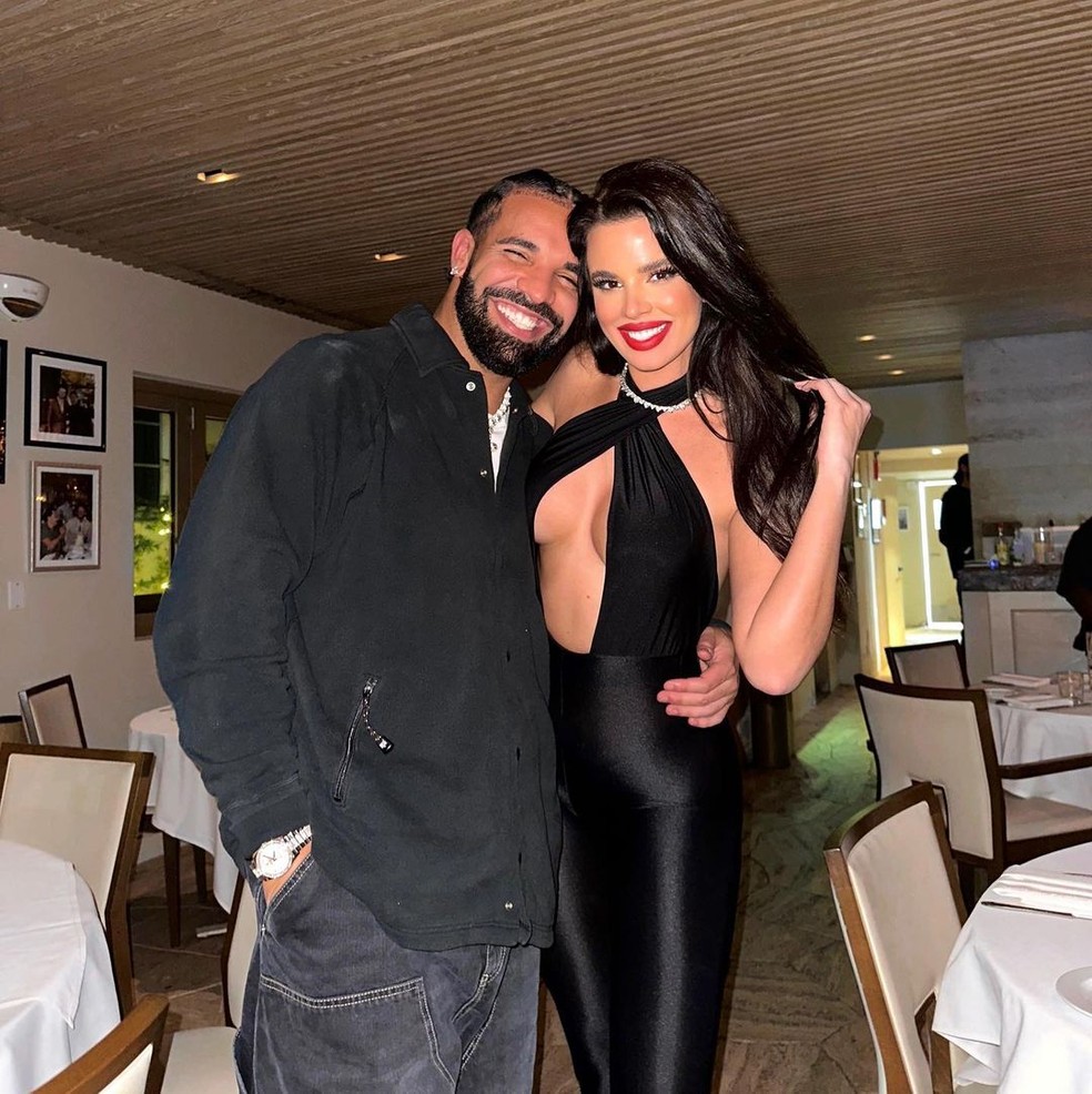 Drake e a musa corata Ivana Knöll — Foto: reprodução/Instagram
