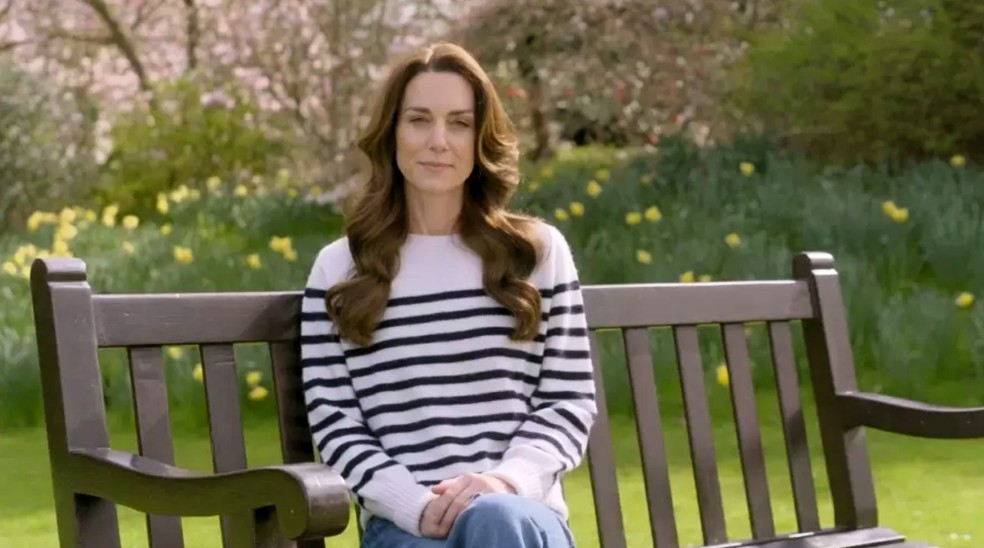 Kate Middleton quis fazer o anúncio do câncer sozinha — Foto: Reprodução