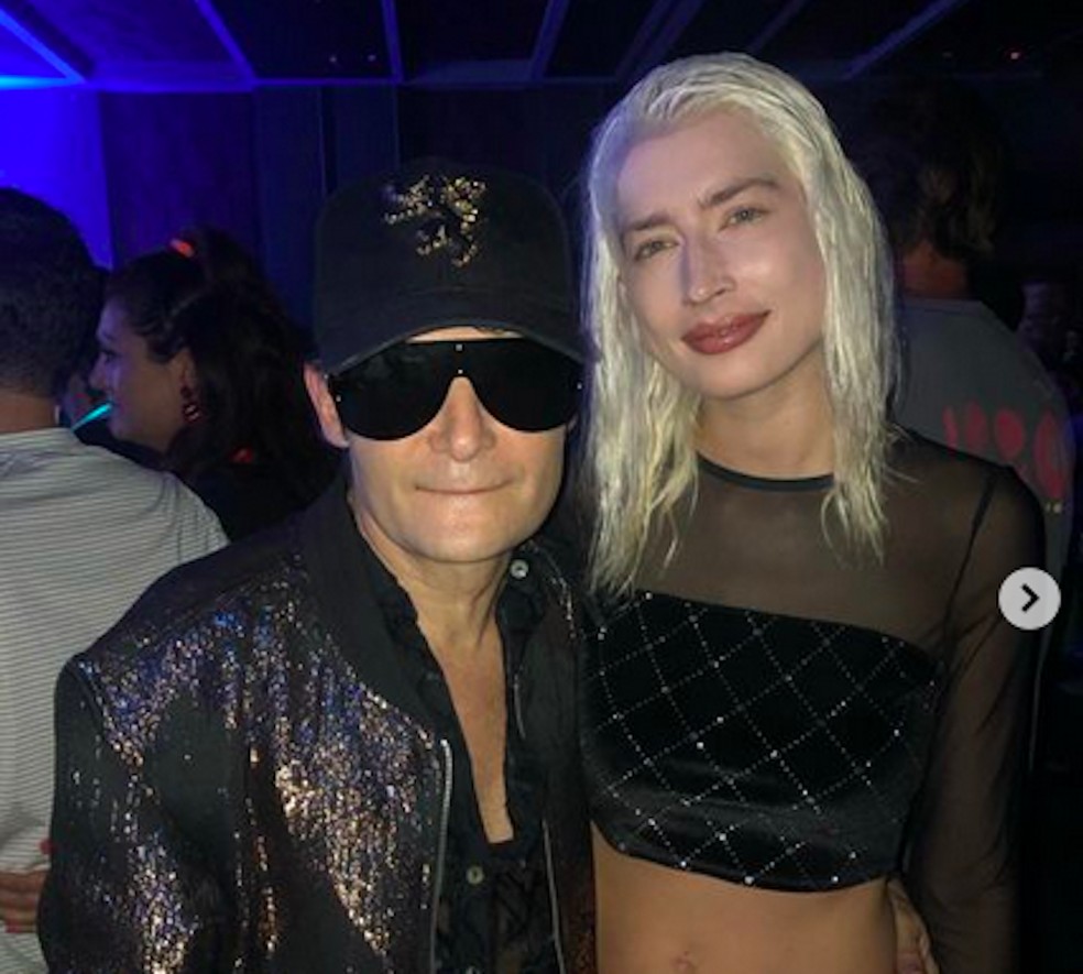 O ator e músico Corey Feldman e a cantora e DJ Courtney Anne — Foto: Instagram